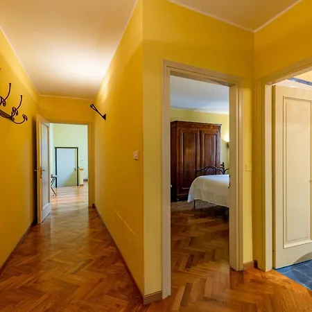 Residenza Corsocangrande25 Лацизе