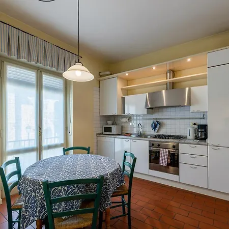 Residenza Corsocangrande25 Apartamento *